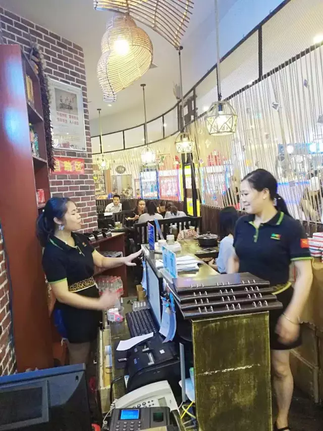 热烈庆祝山西赵先生带队到蛋二三考察