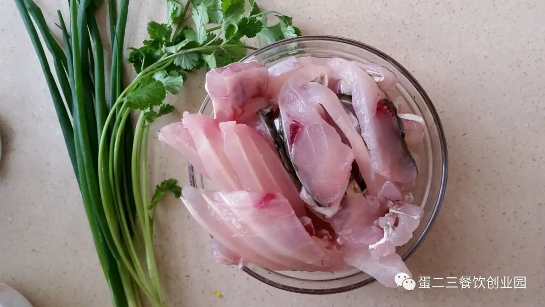 你知道怎么经营鱼火锅店吗?带你了解经营的4点经验