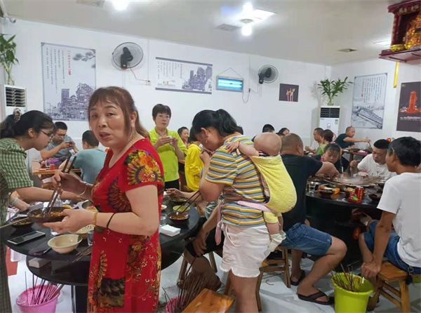 石头餐饮引爆餐饮市场